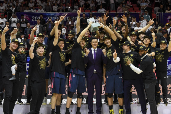 广东队拿过几次cba冠军?